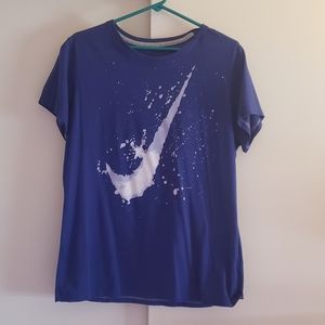 Sold !! Nike slim fit short sleeve shirt xxl